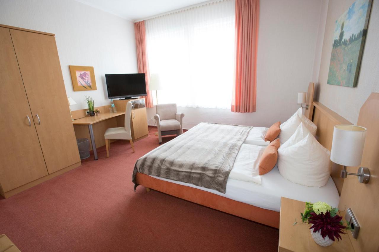 Hotel-Restaurant Wilhelmsbad Seesen Eksteriør bilde
