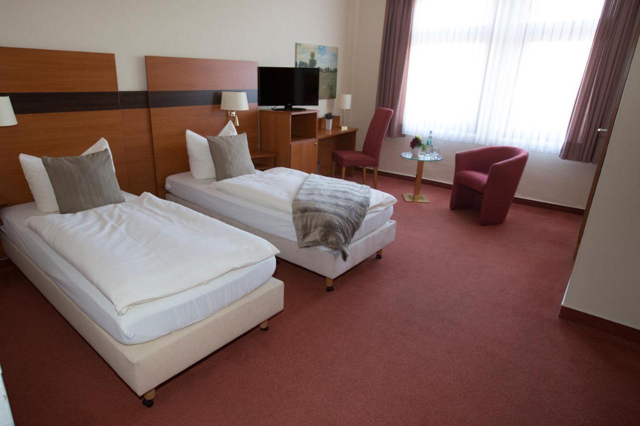 Hotel-Restaurant Wilhelmsbad Seesen Eksteriør bilde