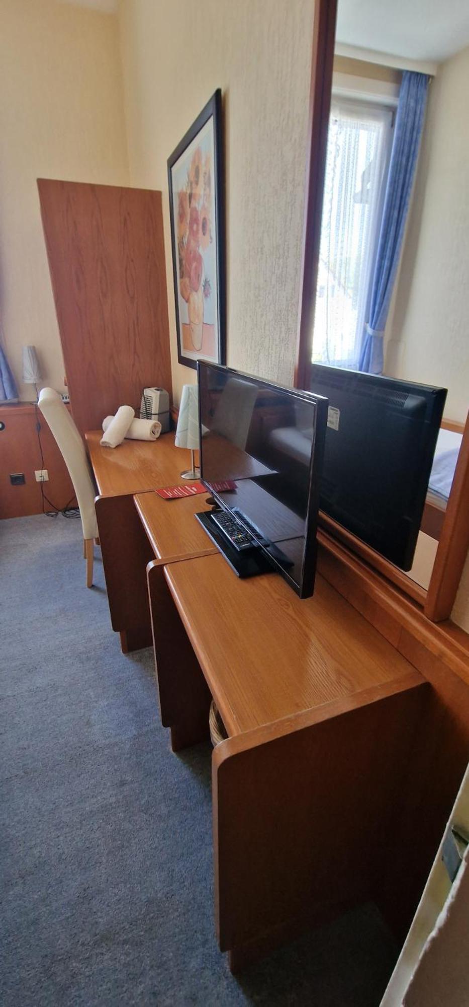 Hotel-Restaurant Wilhelmsbad Seesen Rom bilde